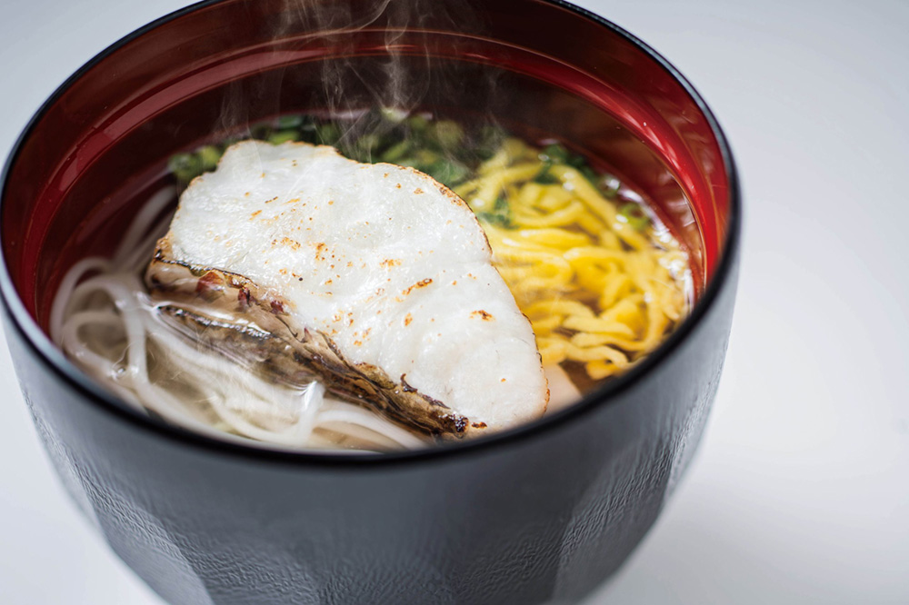 朝食